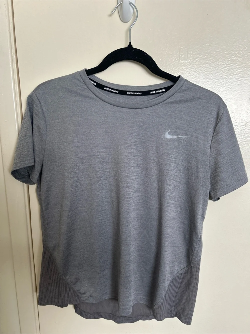 Nike Women's Grey Short-Sleeve Performance Tee with White Swoosh